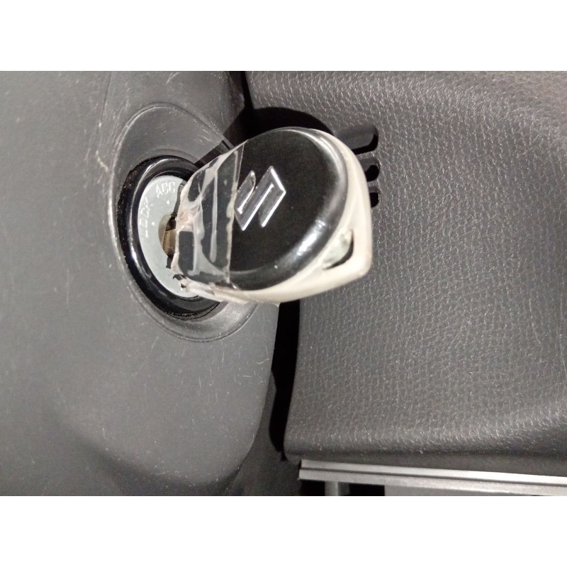 Recambio de conmutador de arranque para suzuki swift iii (mz, ez) 1.3 (rs 413) referencia OEM IAM   