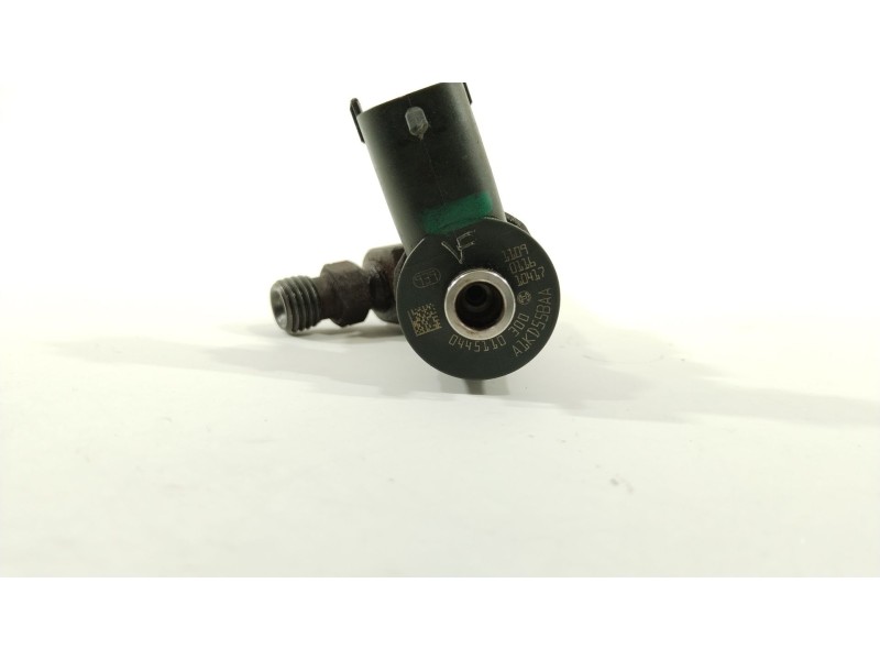 Recambio de inyector para fiat bravo (198) 1.6 16v multijet easy (77kw) referencia OEM IAM 0445110300  