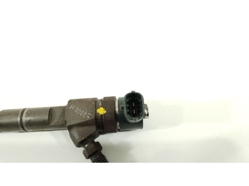 Recambio de inyector para fiat bravo (198) 1.6 16v multijet easy (77kw) referencia OEM IAM 0445110300  