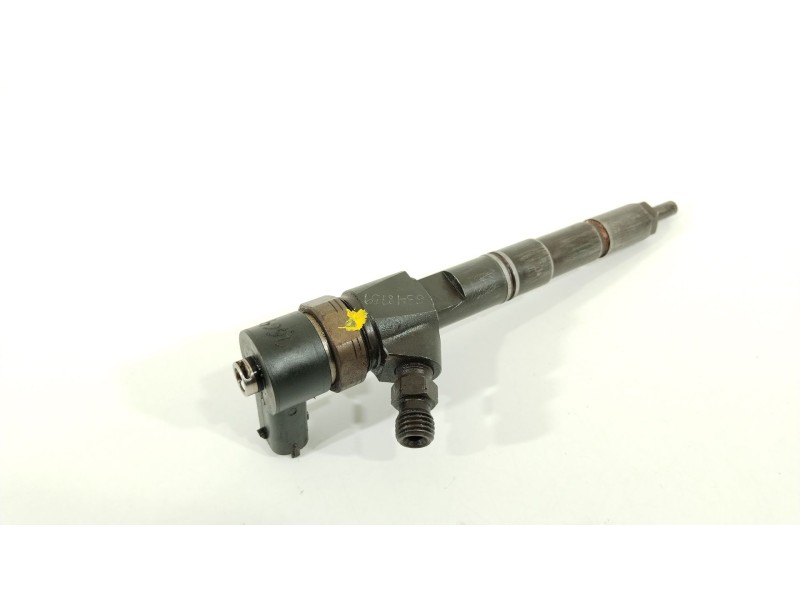 Recambio de inyector para fiat bravo (198) 1.6 16v multijet easy (77kw) referencia OEM IAM 0445110300  