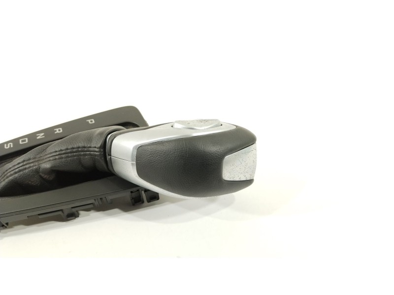 Recambio de pomo palanca cambio para ford focus lim. (cb8) trend referencia OEM IAM BV6P7L010BC3JA6 F1EP7E034E7R9M 2195664