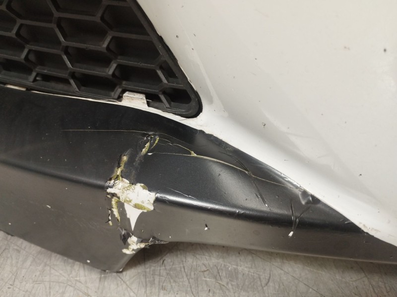 Recambio de paragolpes delantero para bmw serie 3 touring (f31) 320d referencia OEM IAM 8067873 5111158577 