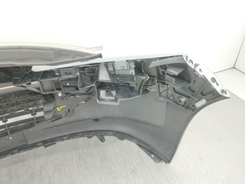 Recambio de paragolpes delantero para peugeot 207/207+ (wa_, wc_) 1.4 hdi referencia OEM IAM 96801372  