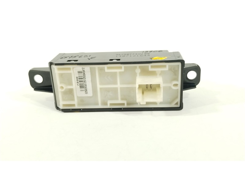 Recambio de mando multifuncion para peugeot 208 i (ca_, cc_) 1.2 vti 82 referencia OEM IAM 96758773XU  