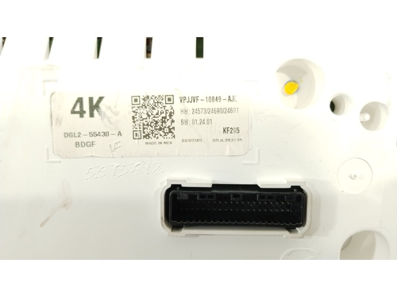 Recambio de cuadro instrumentos para mazda cx-30 zenith referencia OEM IAM DGL255430A  VPJJVF10849AJL