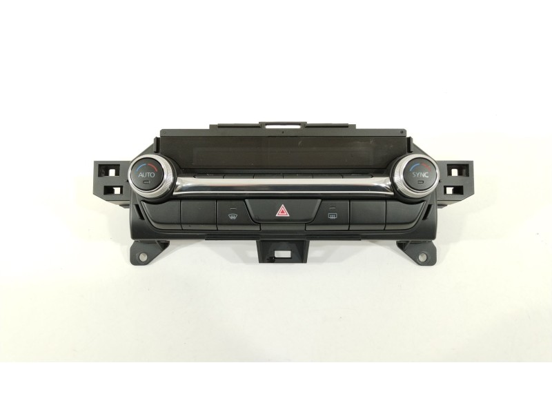 Recambio de mando climatizador para mazda cx-30 zenith referencia OEM IAM BGKM61190  BGKM6119055