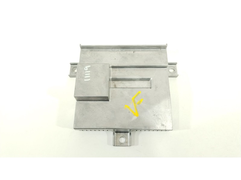 Recambio de amplificador para mazda cx-30 zenith referencia OEM IAM BDTS66A20D  2725X297