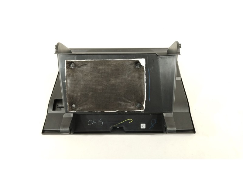 Recambio de guantera para mazda cx-30 zenith referencia OEM IAM DGS964051  