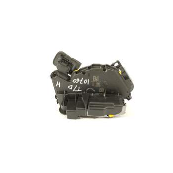 CERRADURA PUERTA TRASERA DERECHA 5TA839016P 