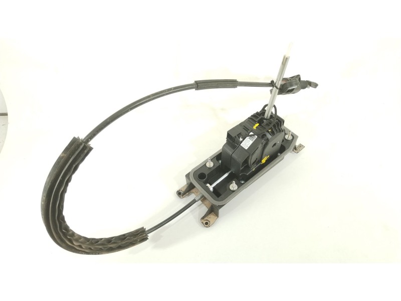 Recambio de palanca cambio para seat arona (kj7, kjp) 1.6 mpi referencia OEM IAM 2Q1713023AH  