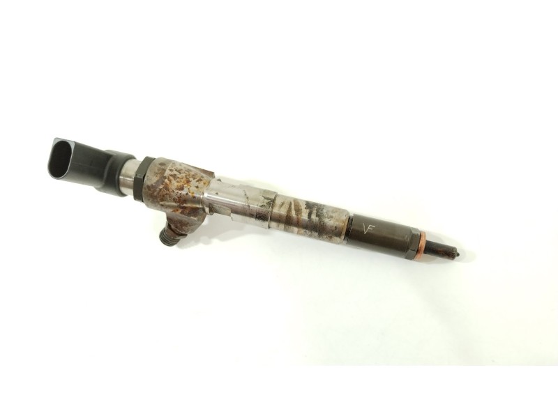 Recambio de inyector para nissan qashqai (j11) 360 referencia OEM IAM 166006212R  H8201100113