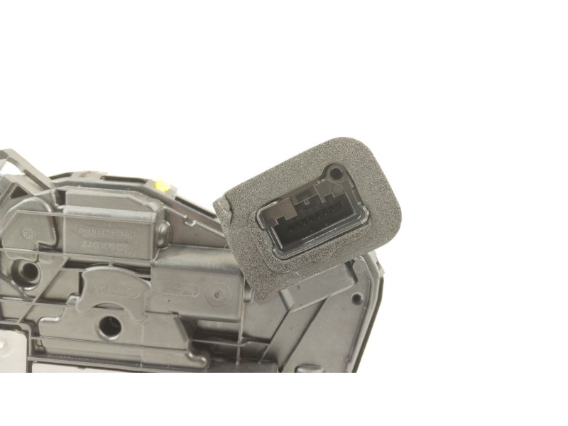 Recambio de cerradura puerta delantera derecha para seat arona (kj7, kjp) 1.6 mpi referencia OEM IAM 5TB837016D  