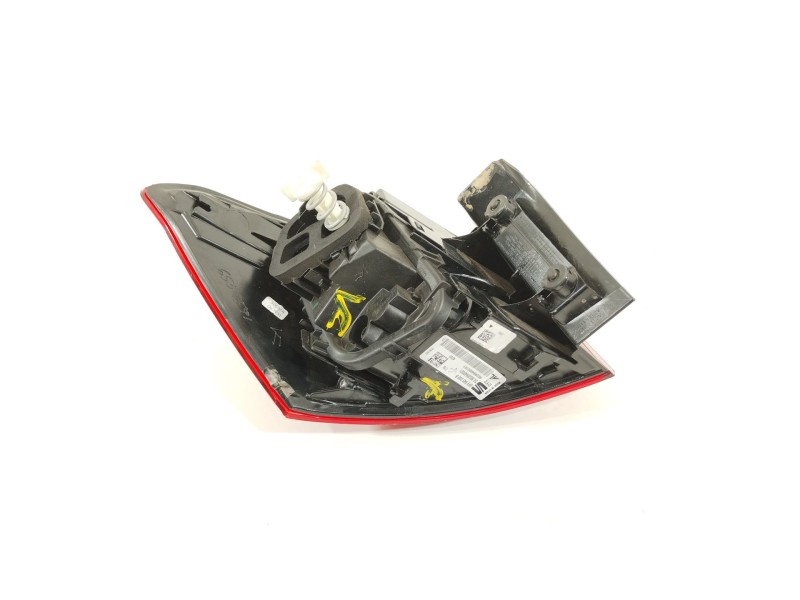 Recambio de piloto trasero derecho para seat arona (kj7, kjp) 1.6 mpi referencia OEM IAM 6F9945208B  