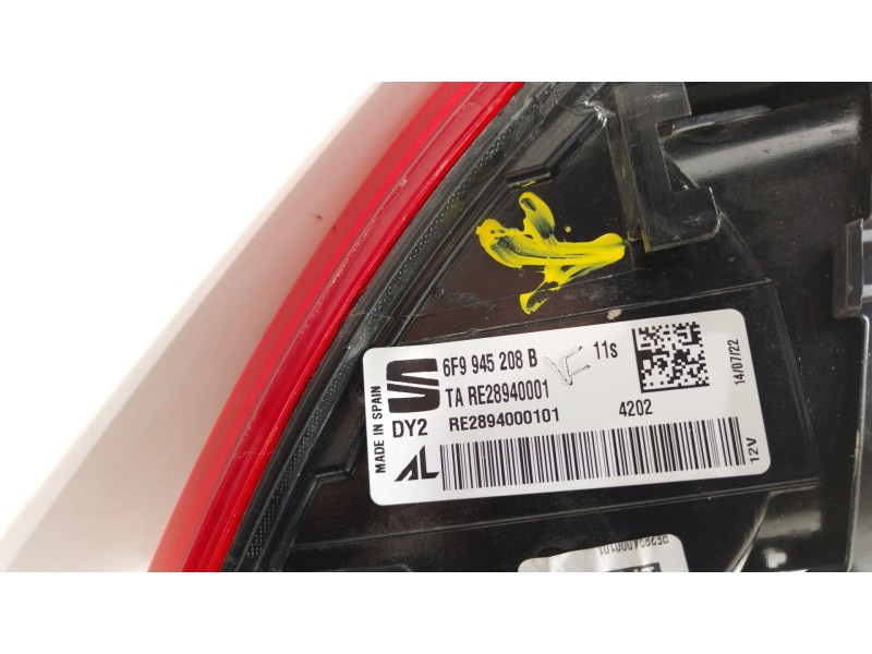 Recambio de piloto trasero derecho para seat arona (kj7, kjp) 1.6 mpi referencia OEM IAM 6F9945208B  