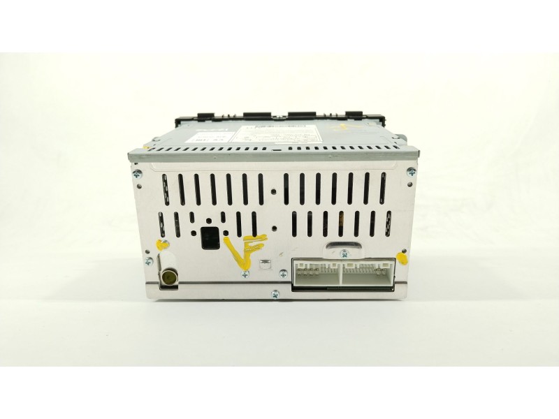 Recambio de sistema audio / radio cd para hyundai tucson essence bluedrive 2wd referencia OEM IAM 96170D70104X  