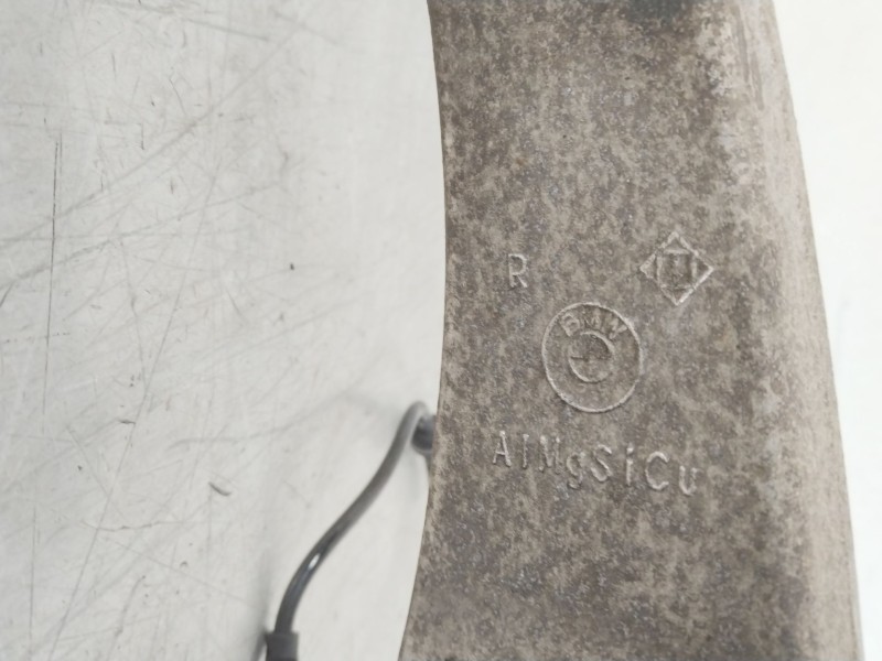 Recambio de mangueta delantera derecha para bmw 5 touring (f11) 525 d xdrive referencia OEM IAM 31216777752  31206868480