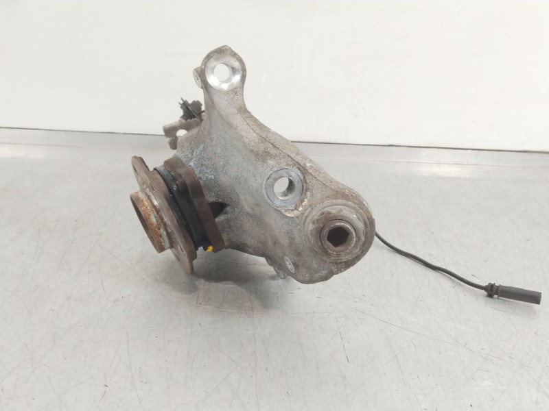 Recambio de mangueta delantera derecha para bmw 5 touring (f11) 525 d xdrive referencia OEM IAM 31216777752  31206868480