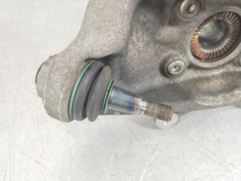 Recambio de mangueta delantera derecha para bmw 5 touring (f11) 525 d xdrive referencia OEM IAM 31216777752  31206868480