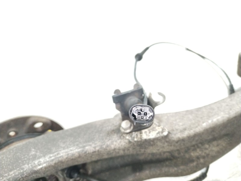 Recambio de mangueta delantera derecha para bmw 5 touring (f11) 525 d xdrive referencia OEM IAM 31216777752  31206868480