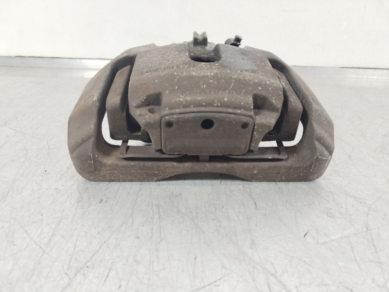 Recambio de pinza freno delantera izquierda para bmw 5 touring (f11) 525 d xdrive referencia OEM IAM 34116792689  