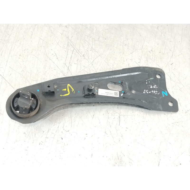 Recambio de brazo suspension inferior trasero izquierdo para hyundai i30 (pd) n project c referencia OEM IAM 55270S0000  
