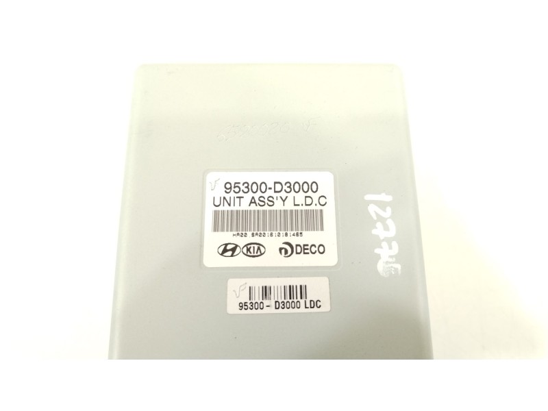 Recambio de modulo electronico para hyundai tucson essence bluedrive 2wd referencia OEM IAM 95300D3000  