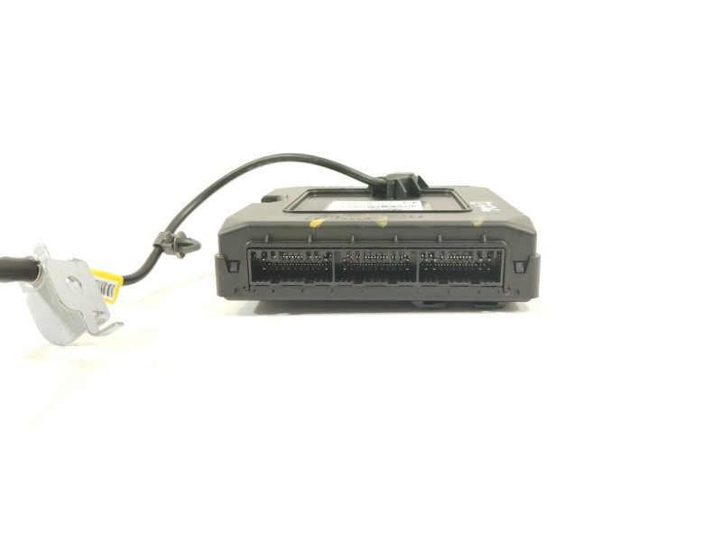 Recambio de modulo electronico para hyundai tucson essence bluedrive 2wd referencia OEM IAM 95400D7150  