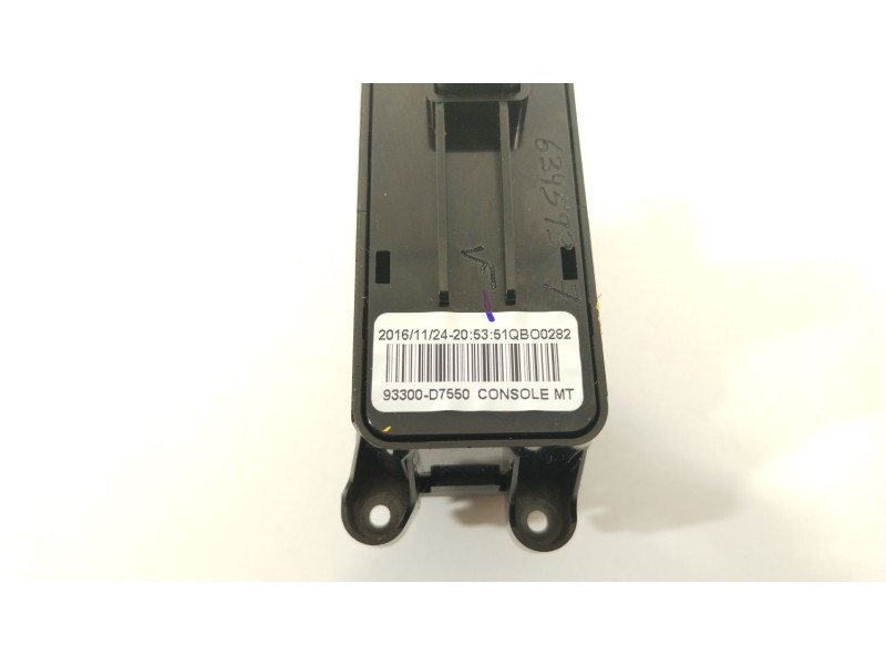 Recambio de mando multifuncion para hyundai tucson essence bluedrive 2wd referencia OEM IAM 93300D7550  51QBO0282