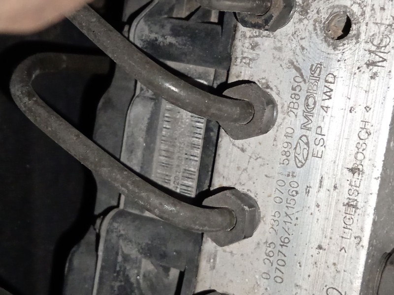 Recambio de abs para hyundai santa fé ii (cm) 2.2 crdi referencia OEM IAM 0265235070  589102B850