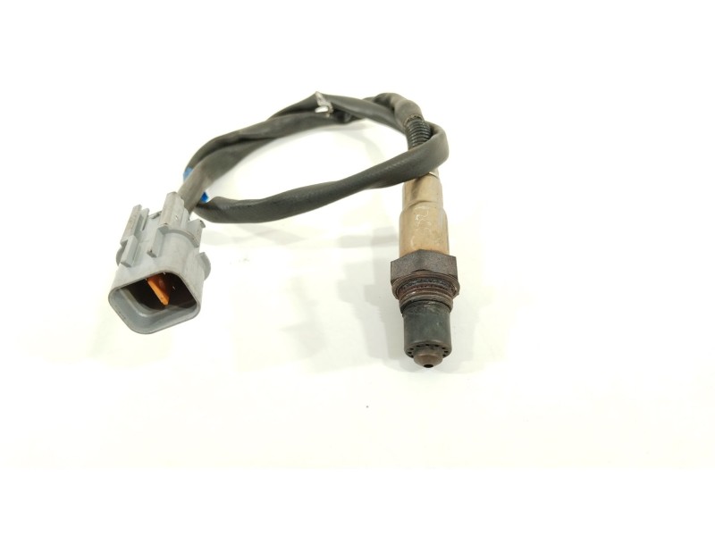 Recambio de sonda lambda para kia stonic (ybcuv) black edition referencia OEM IAM 3921004110  