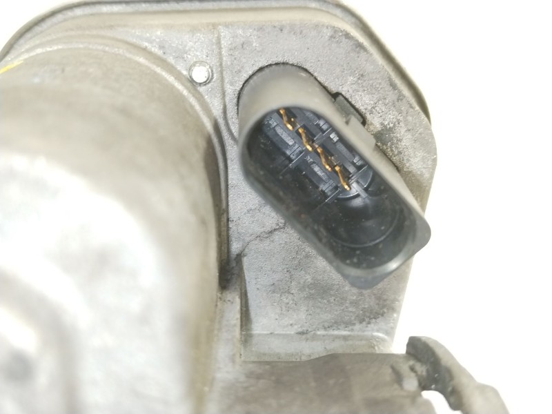 Recambio de caja mariposa para seat leon (1p1) 2.0 tdi referencia OEM IAM 038128063M  