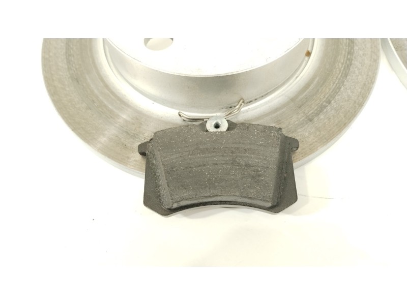 Recambio de disco freno trasero para seat arona (kj7, kjp) 1.6 mpi referencia OEM IAM 2Q0615601H  