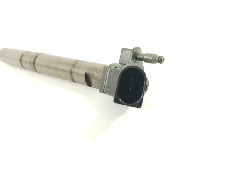 Recambio de inyector para audi a5 coupe (8t) referencia OEM IAM 059130277CD  0445117022