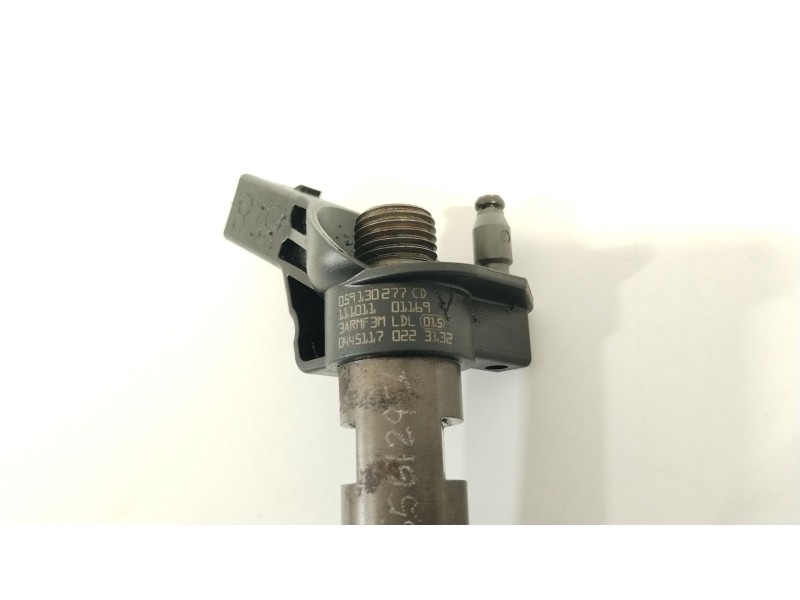 Recambio de inyector para audi a5 coupe (8t) referencia OEM IAM 059130277CD  0445117022