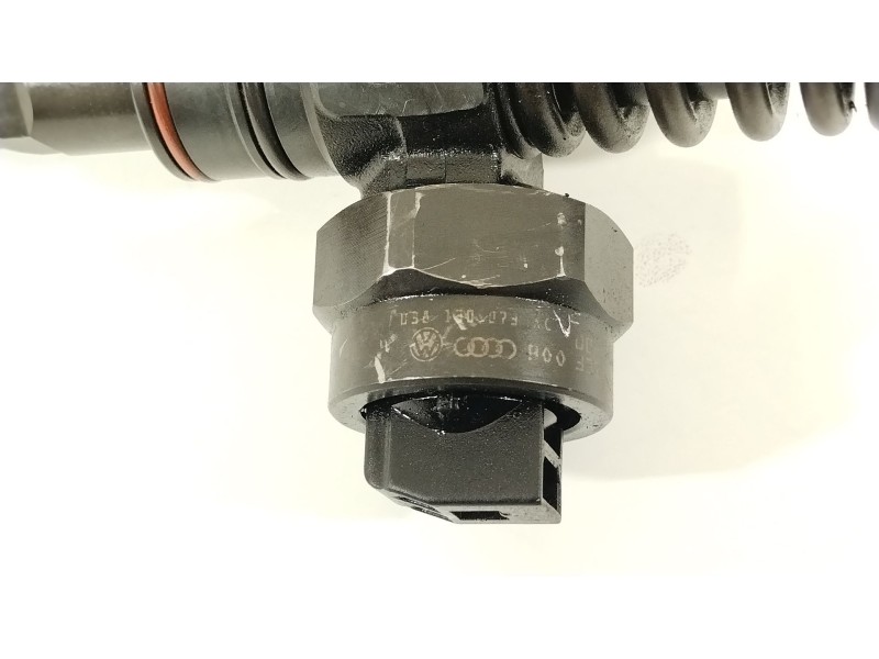 Recambio de inyector para seat alhambra (7v8, 7v9) 1.9 tdi referencia OEM IAM 038130073AC  0414720029