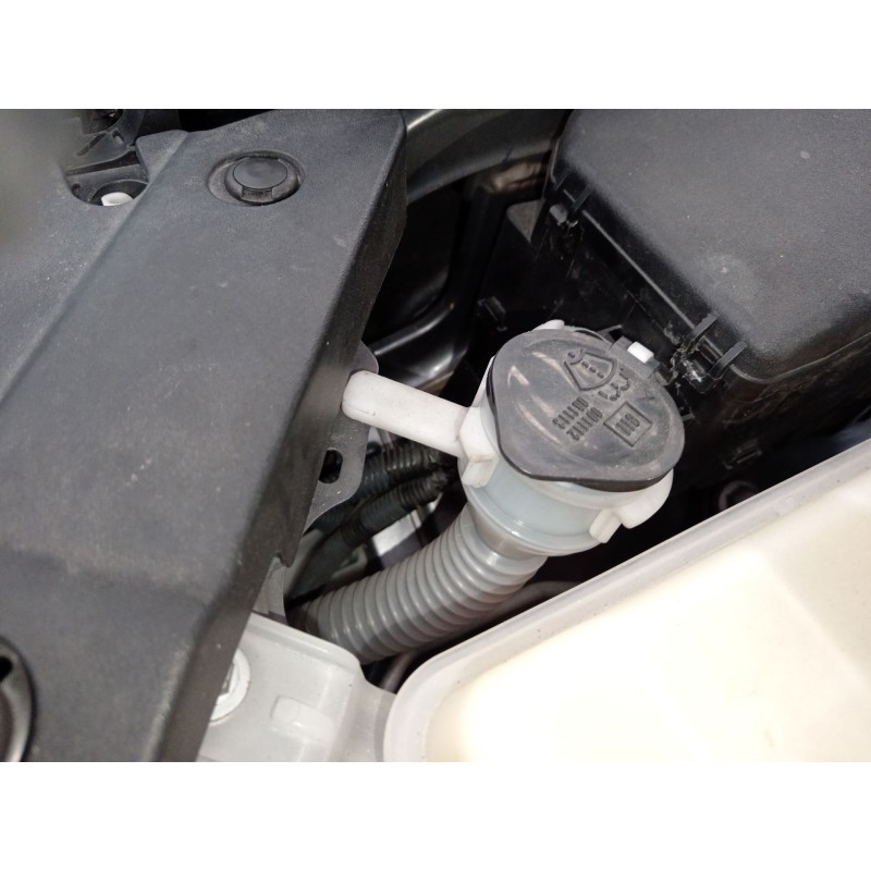 Recambio de deposito limpia para toyota rav 4 iii (_a3_) 2.2 d (ala35_) referencia OEM IAM 060851217  8531542270