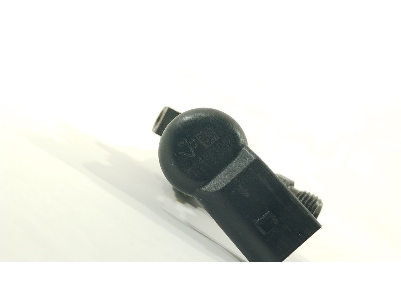 Recambio de inyector para ford fiesta (cbk) ambiente referencia OEM IAM 9654551080  