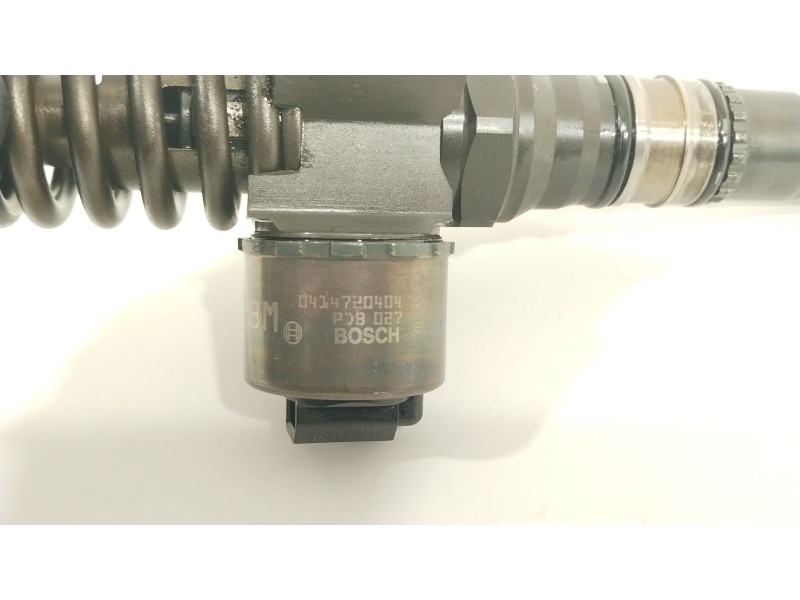Recambio de inyector para audi a3 (8p) 2.0 tdi ambiente referencia OEM IAM 03G130073G  