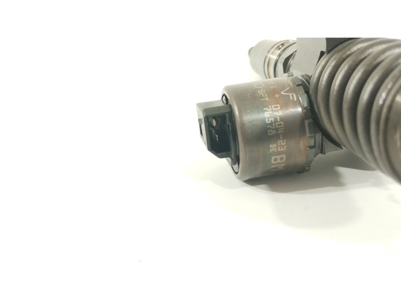 Recambio de inyector para audi a3 (8p) 2.0 tdi ambiente referencia OEM IAM 03G130073G  