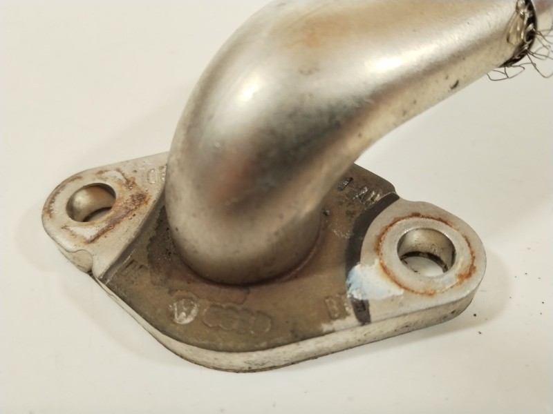 Recambio de tubo para volkswagen golf v berlina (1k1) gt sport referencia OEM IAM 03G131521AH  