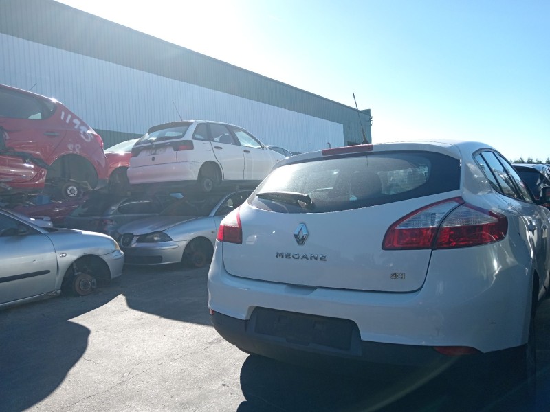 renault megane iii hatchback van (bz_) del año 2011