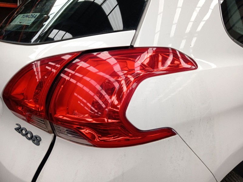 Recambio de piloto trasero derecho para peugeot 2008 i (cu_) 1.6 vti referencia OEM IAM   