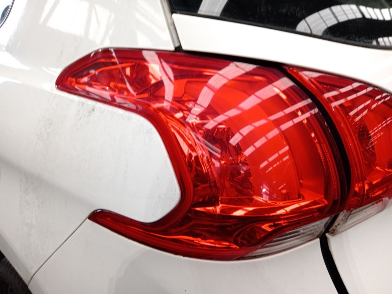 Recambio de piloto trasero izquierdo para peugeot 2008 i (cu_) 1.6 vti referencia OEM IAM   