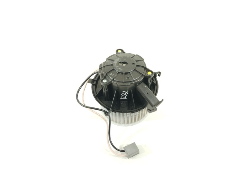 Recambio de ventilador calefaccion para opel astra j lim. selective business referencia OEM IAM 7253002  1845105