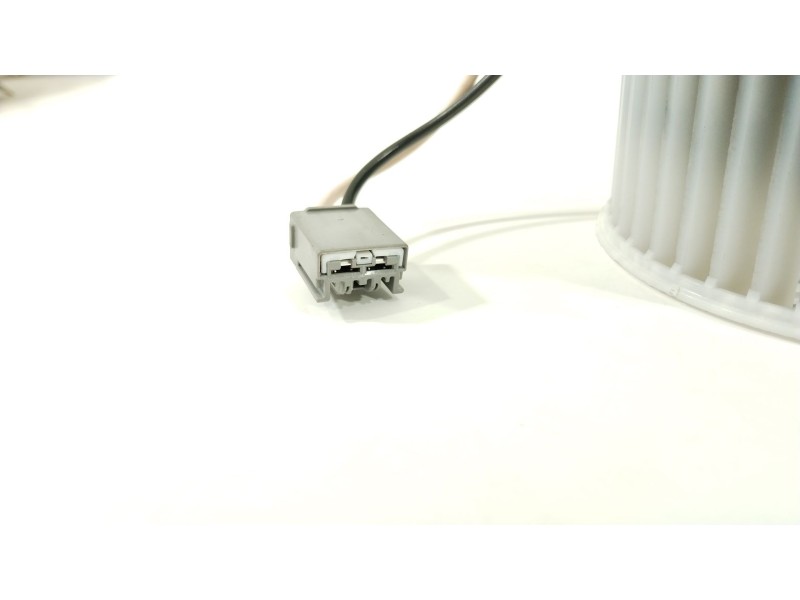 Recambio de ventilador calefaccion para opel astra j lim. selective business referencia OEM IAM 7253002  1845105