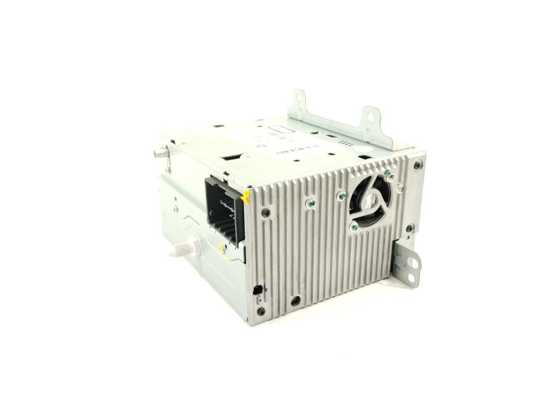 Recambio de sistema audio / radio cd para opel astra j lim. selective business referencia OEM IAM 13332702  