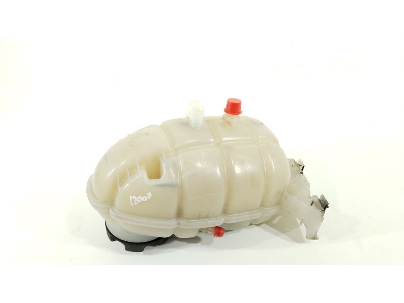 Recambio de deposito expansion para bmw serie 3 touring (f31) 320d referencia OEM IAM 17137642160  17137642160