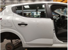 Recambio de puerta trasera derecha para dacia sandero iii 1.0 tce 90 referencia OEM IAM   