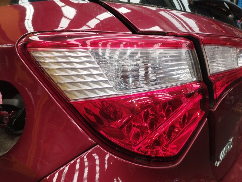 Recambio de piloto trasero izquierdo para toyota yaris (_p13_) 1.5 hybrid (nhp130_) referencia OEM IAM   