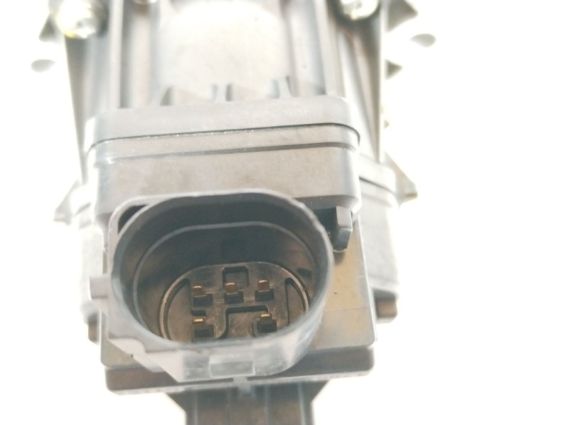 Recambio de valvula egr para opel insignia a (g09) 2.0 cdti 4x4 (68) referencia OEM IAM 55566052  